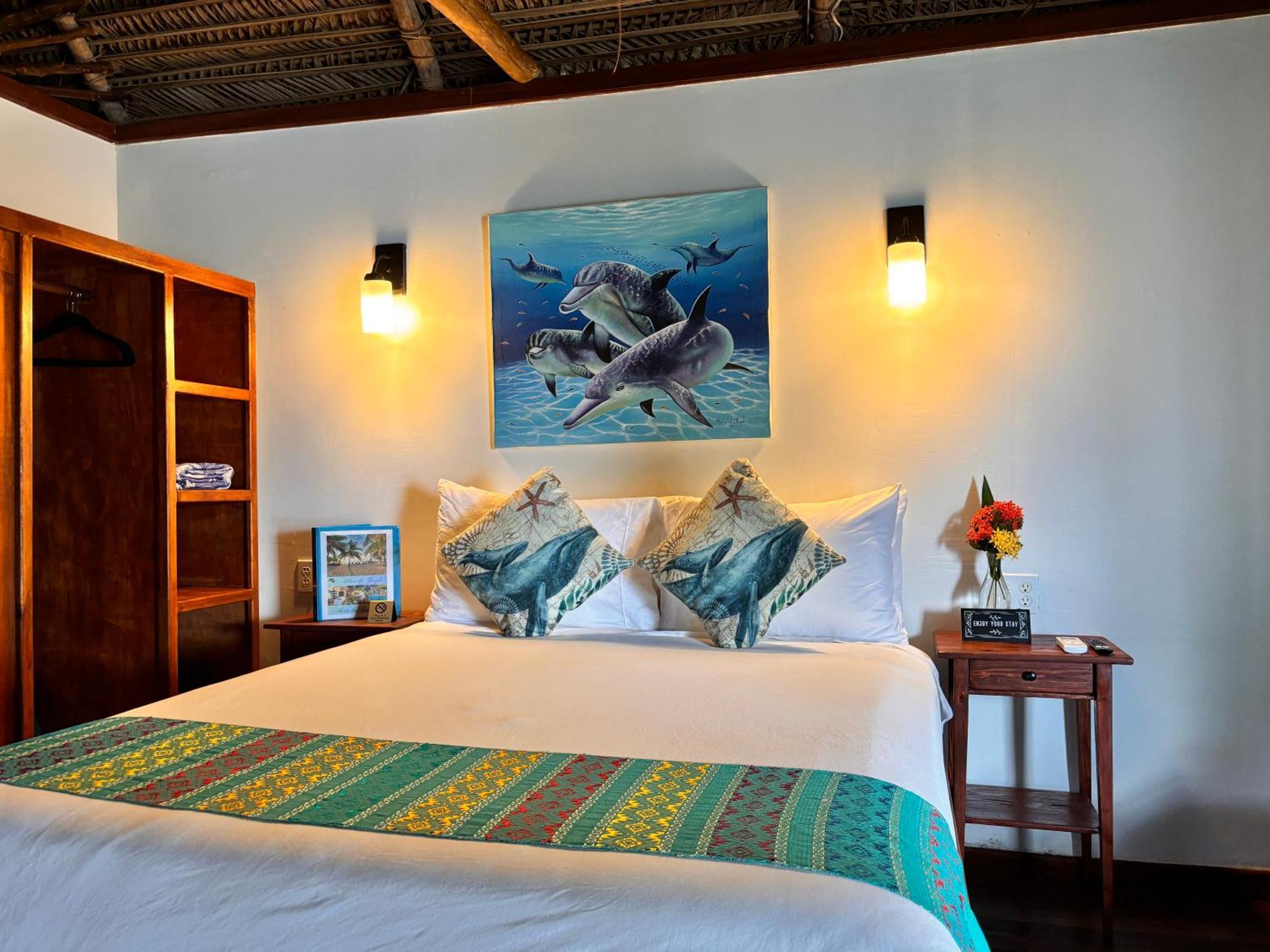 Azure Del Mar Hotell Maya Beach Exteriör bild