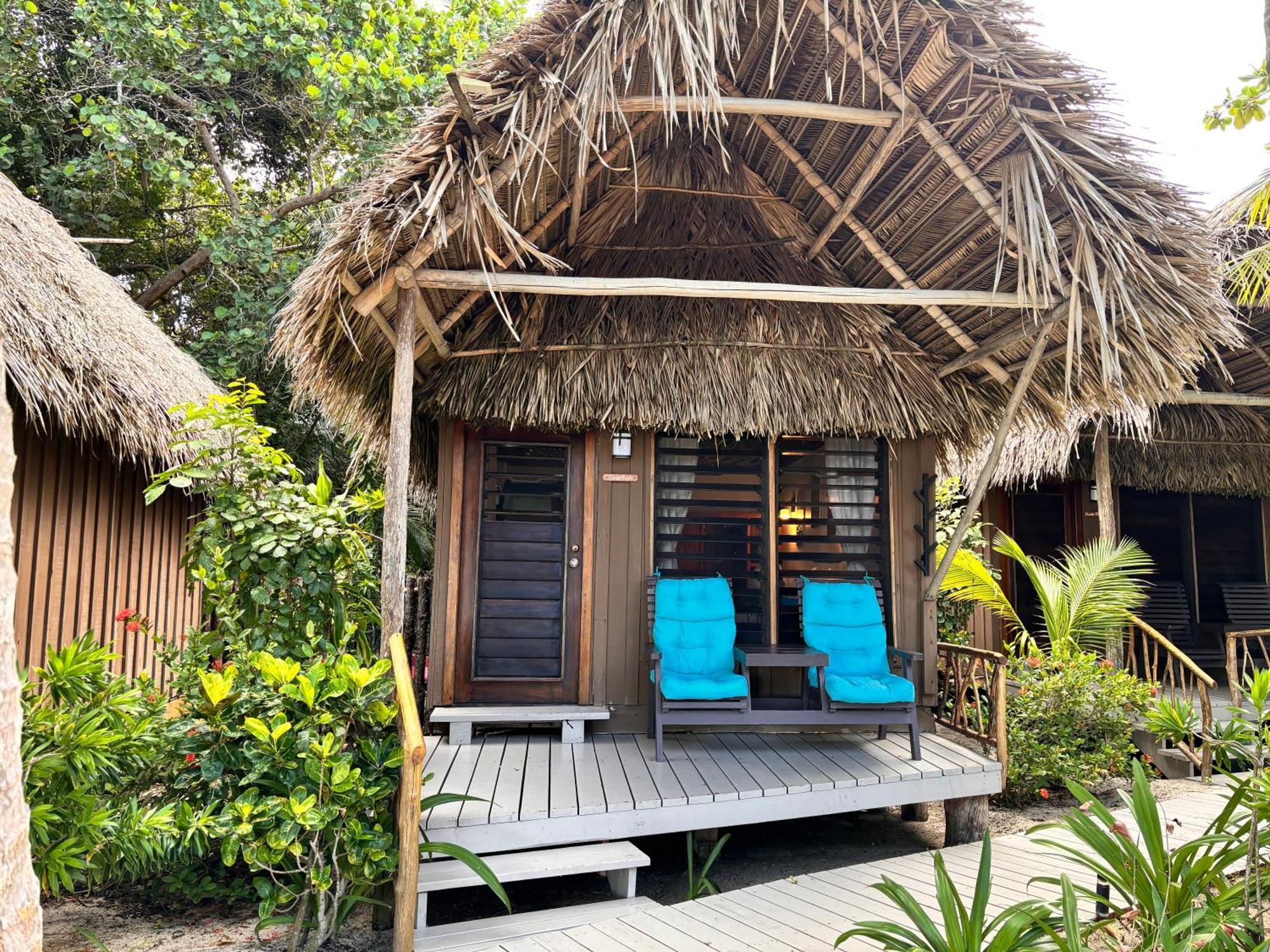 Azure Del Mar Hotell Maya Beach Exteriör bild